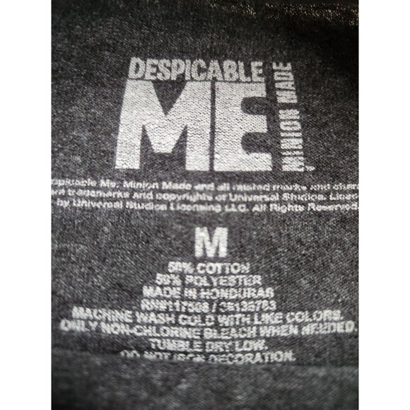 DESPICABLE ME 2 T-Shirt Mens Medium Gray Minion Whaaa?!?! Crew Pullover Adult - Picture 3 of 6